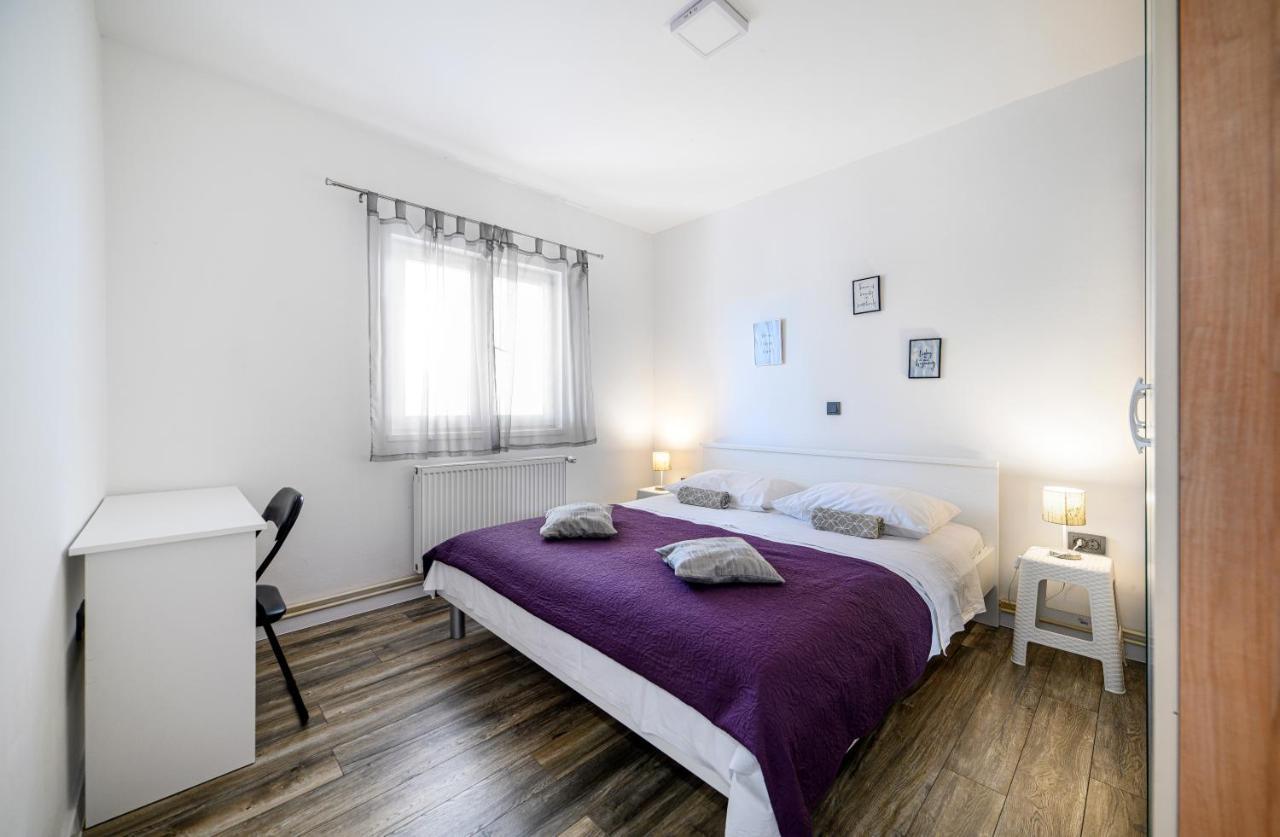 Holiday Home Rokoko Sibenik Luaran gambar