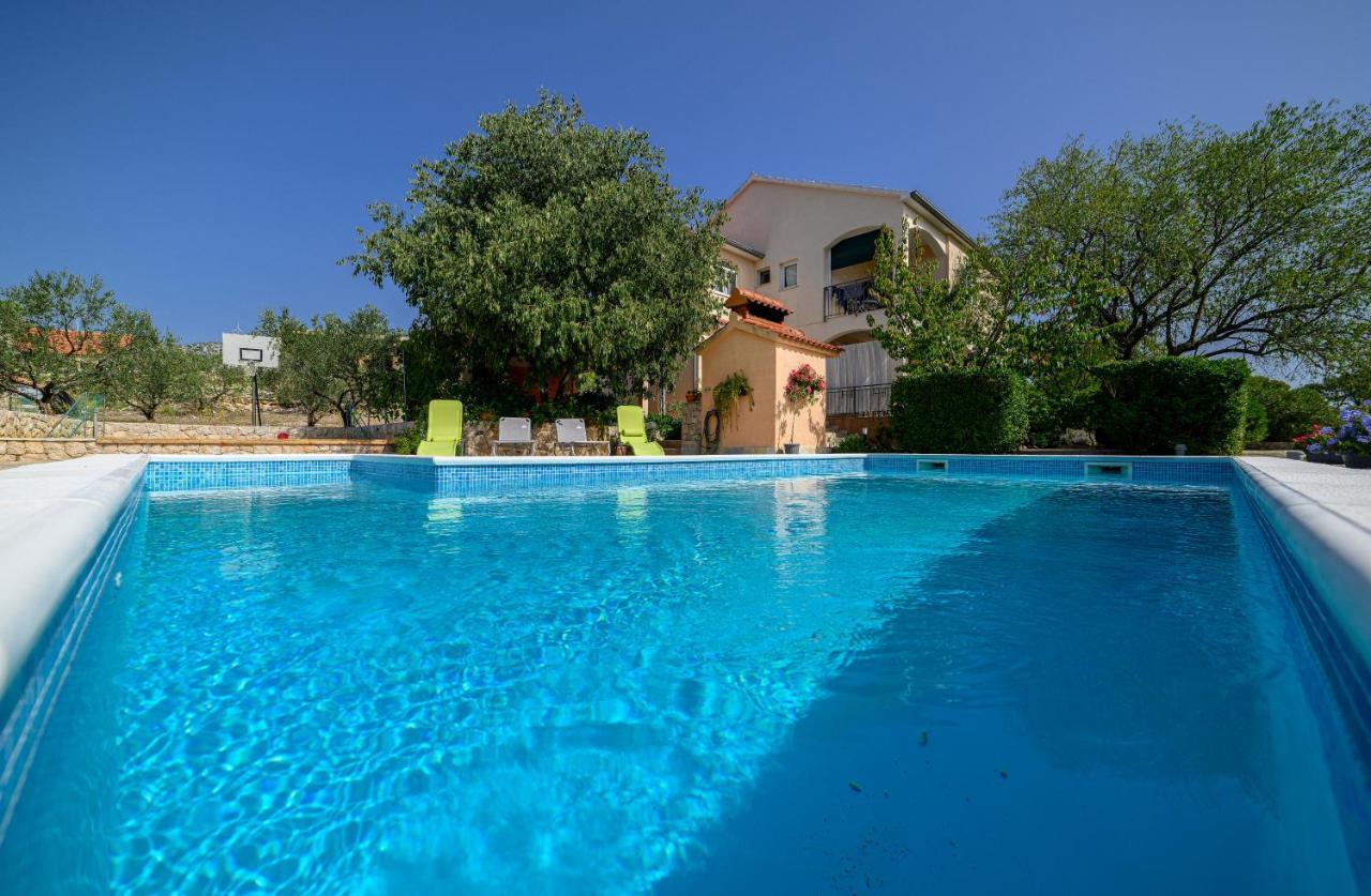 Holiday Home Rokoko Sibenik Luaran gambar