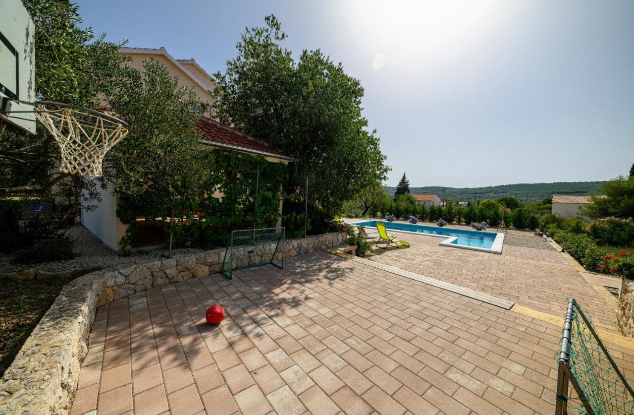 Holiday Home Rokoko Sibenik Luaran gambar